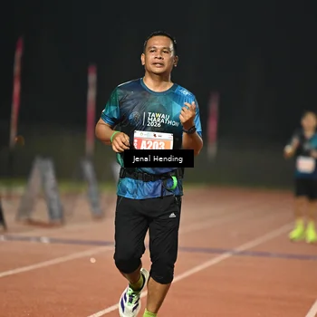 Runner Photo 4410537