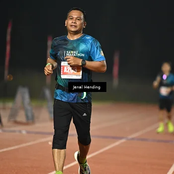 Runner Photo 4410555