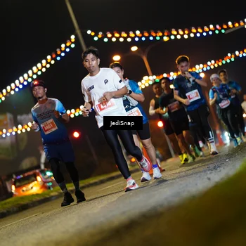 Runner Photo 4410576