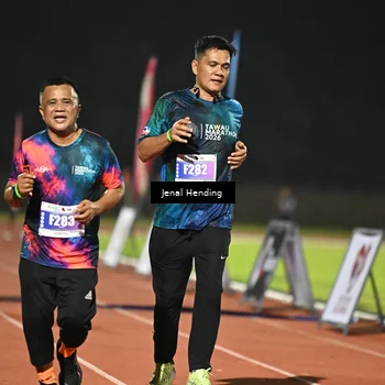 Runner Photo 4410606