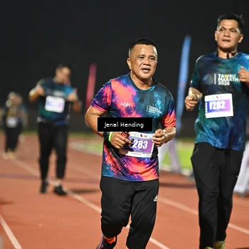 Runner Photo 4410660