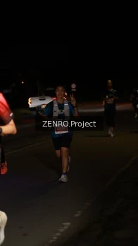 Runner Photo 4410683