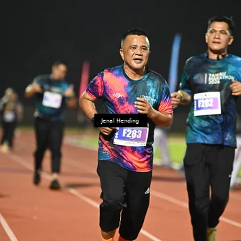 Runner Photo 4410691