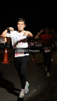 Runner Photo 4410750