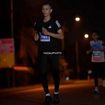 Runner Photo 4410793