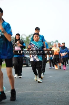 Runner Photo 4410856