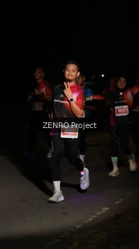 Runner Photo 4410955