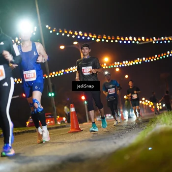 Runner Photo 4410973