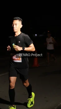 Runner Photo 4411069