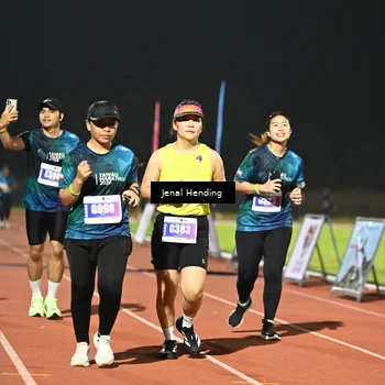 Runner Photo 4411113