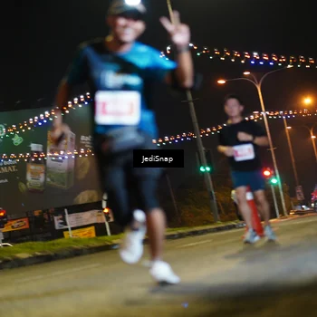 Runner Photo 4411165