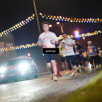 Runner Photo 4411283