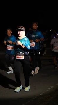 Runner Photo 4411294