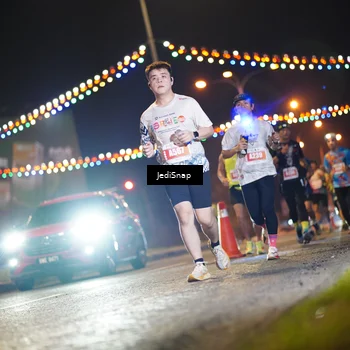 Runner Photo 4411324