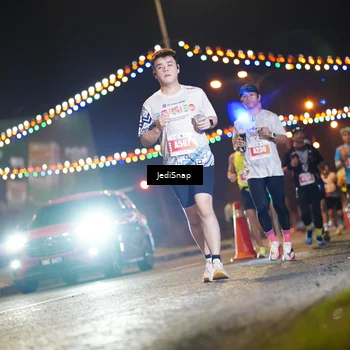 Runner Photo 4411335