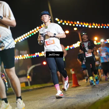 Runner Photo 4411363