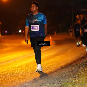 Runner Photo 4411364