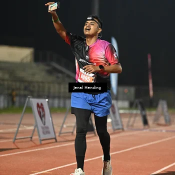 Runner Photo 4411370