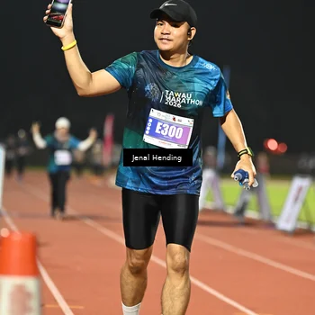 Runner Photo 4411373
