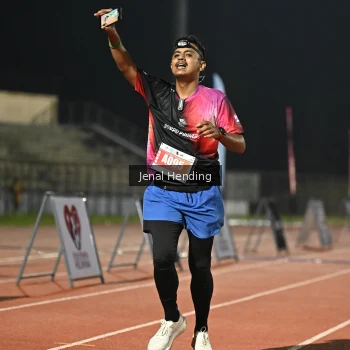 Runner Photo 4411397