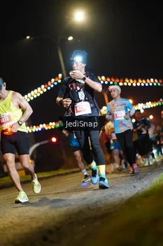 Runner Photo 4411430