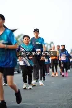 Runner Photo 4411464