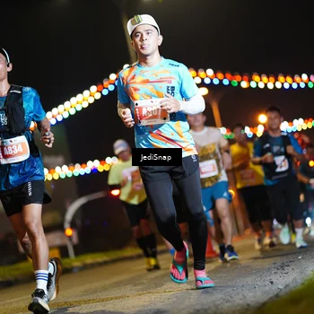 Runner Photo 4411472