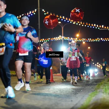 Runner Photo 4411565