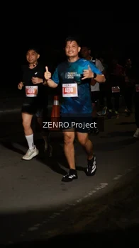 Runner Photo 4411575