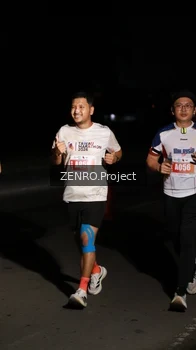 Runner Photo 4411613