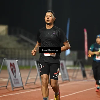 Runner Photo 4411653