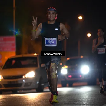Runner Photo 4411669