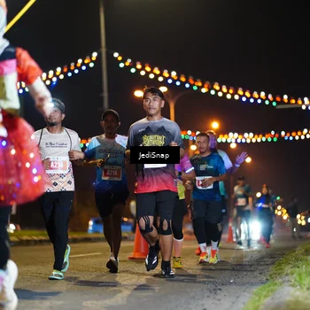 Runner Photo 4411679