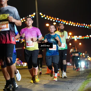 Runner Photo 4411700
