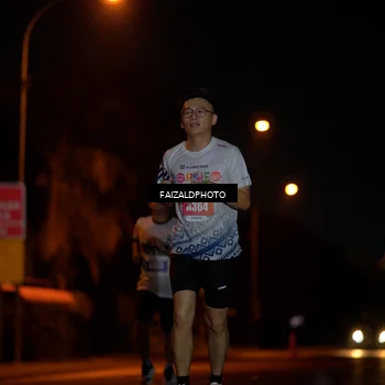 Runner Photo 4411733