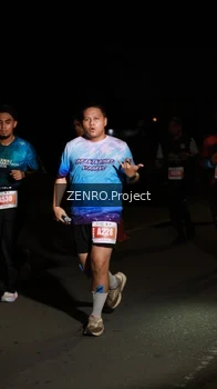 Runner Photo 4411783