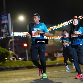 Runner Photo 4411942
