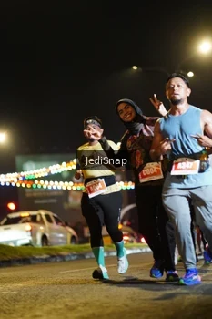 Runner Photo 4412079