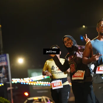 Runner Photo 4412104