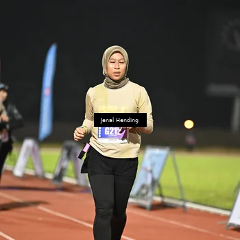 Runner Photo 4412116