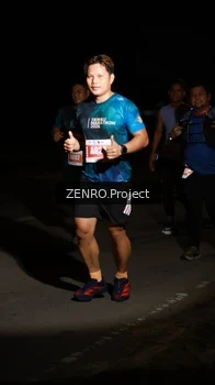 Runner Photo 4412187