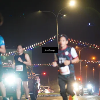 Runner Photo 4412261