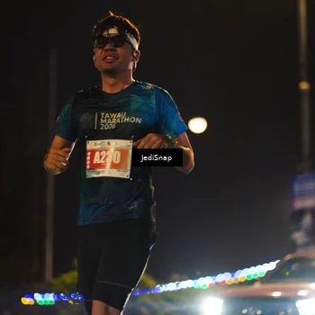 Runner Photo 4412270