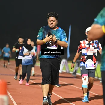 Runner Photo 4412394