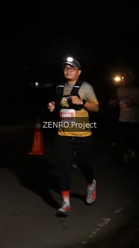Runner Photo 4412420