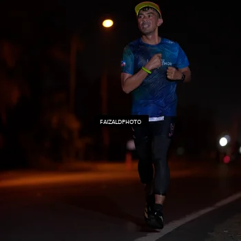 Runner Photo 4412476