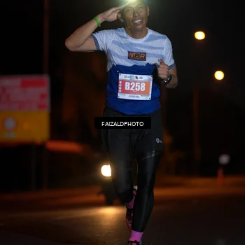 Runner Photo 4412477