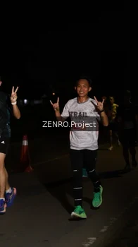 Runner Photo 4412535