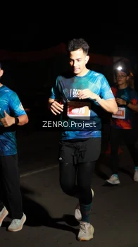 Runner Photo 4412603