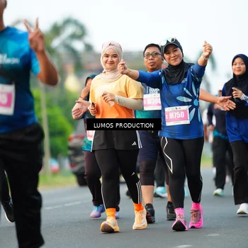 Runner Photo 4412608